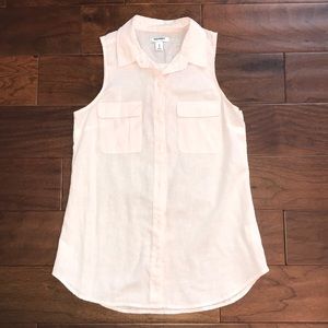 JUST REDUCED! NWOT! Cute Sleeveless Blouse